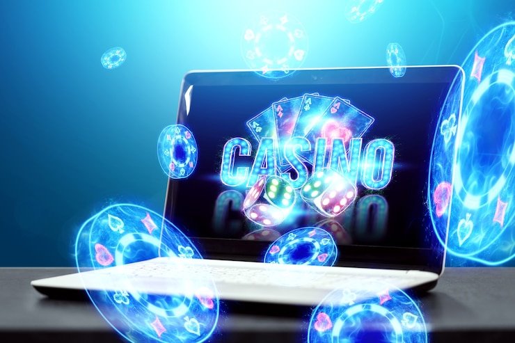 Antarmuka aplikasi mobile elok toto menampilkan halaman login dan kategori permainan
